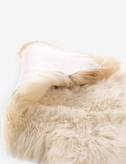 Lulu And Georgia New Vale Ombre Sheepskin Throw 22 Lulu And Georgia New Vale Ombre Sheepskin Throw