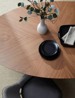 Lulu And Georgia Beth Oval Dining Table