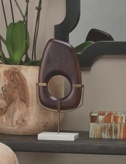 Lulu And Georgia Margeaux Object