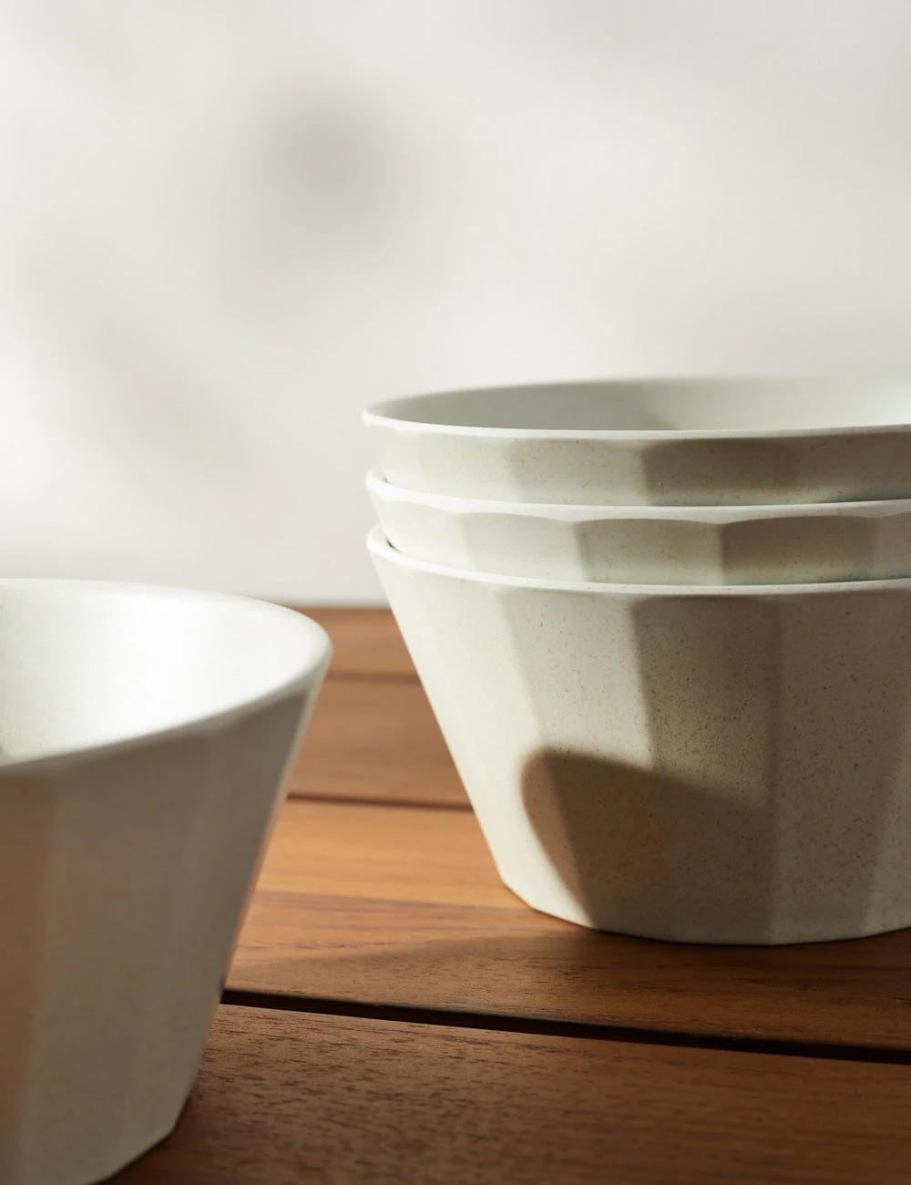 Lulu And Georgia Outdoor Collection Alfresco Bamboo Bowls (Set Of 4) 4 Lulu And Georgia Outdoor Collection Alfresco Bamboo Bowls (Set Of 4)