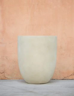 Lulu And Georgia Bradford Planter By Campania International New 25 Lulu And Georgia Bradford Planter By Campania International New