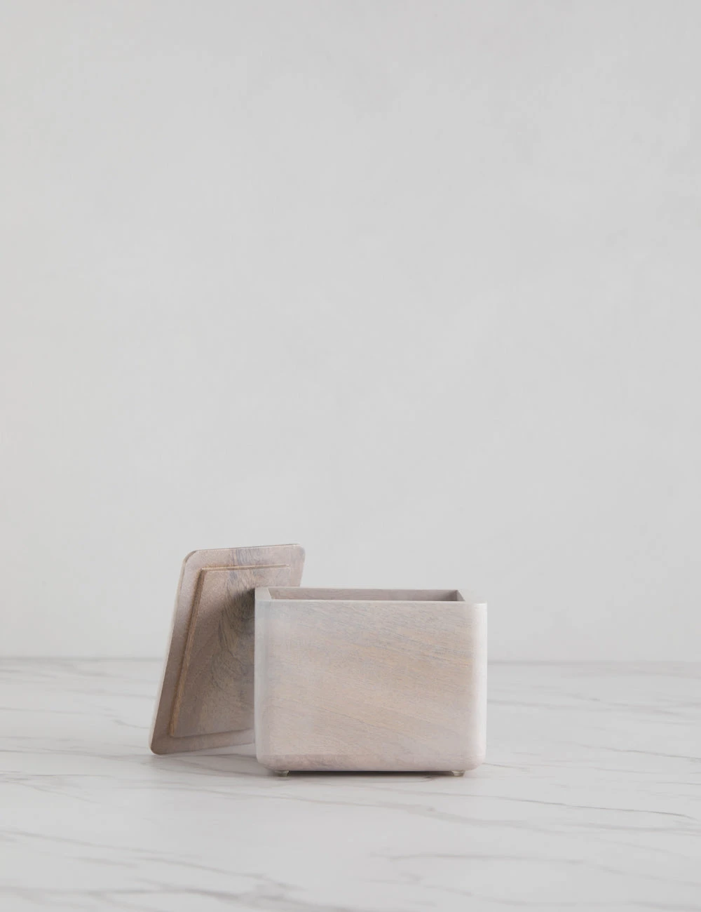 Lulu And Georgia Fiji Bath Accessories By Kassatex Décor 11 Lulu And Georgia Fiji Bath Accessories By Kassatex Décor