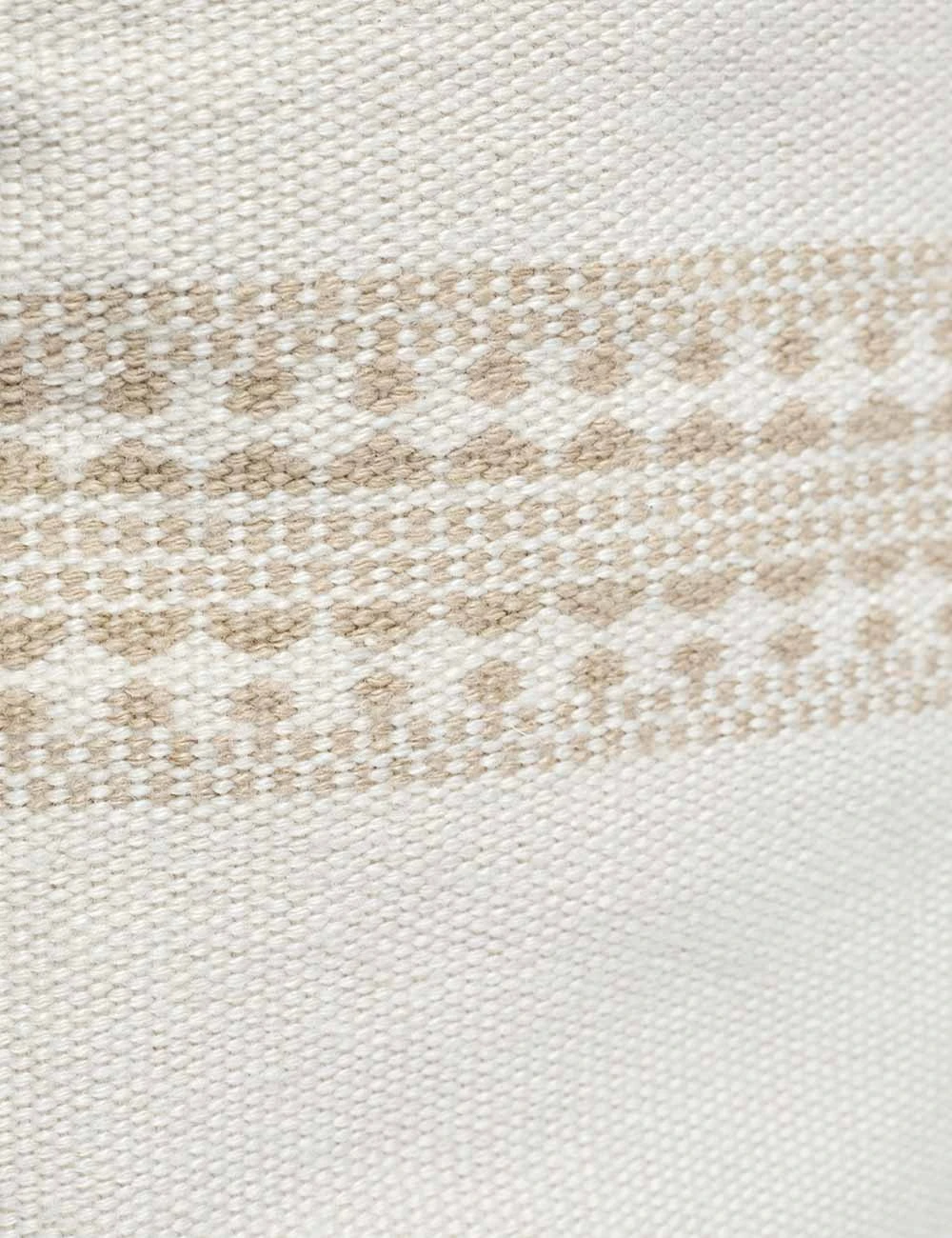 Lulu And Georgia Marchesa Indoor / Outdoor Pillow New 16 Lulu And Georgia Marchesa Indoor / Outdoor Pillow New