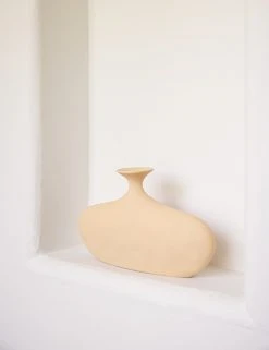 Lulu And Georgia Jocobo Vase Décor