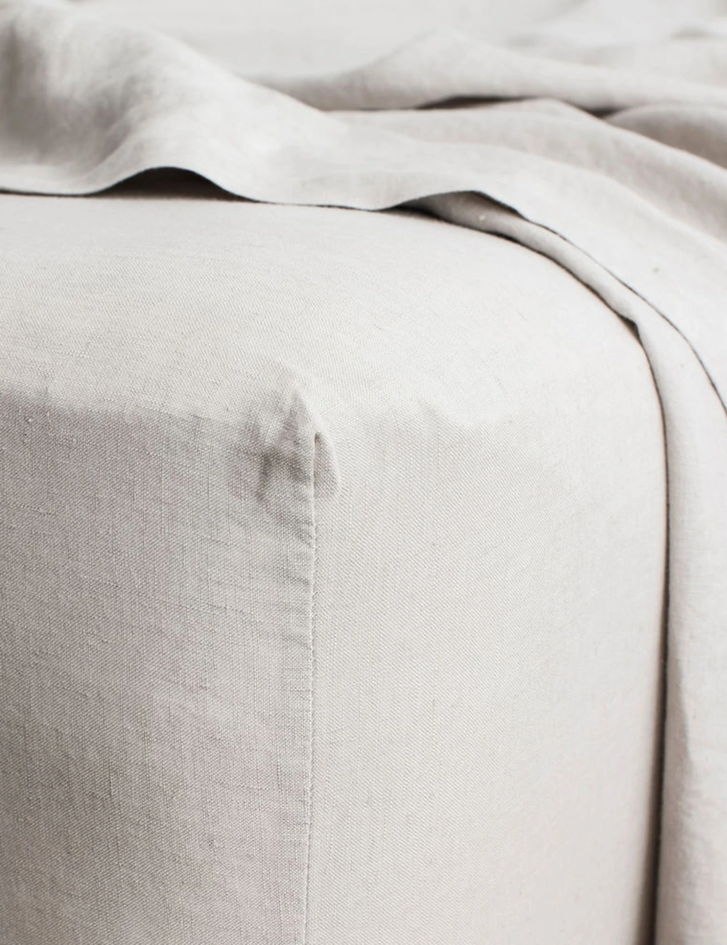 Lulu And Georgia Élan Byrd Collection Cultiver Linen Bedding, Fitted Sheet 14 Lulu And Georgia Élan Byrd Collection Cultiver Linen Bedding, Fitted Sheet