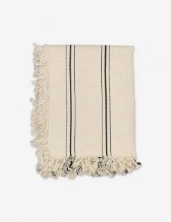 Lulu And Georgia House No. 23 Monte Viso Bed Cover