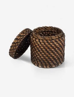 Lulu And Georgia Lurleen Amenities Set Décor