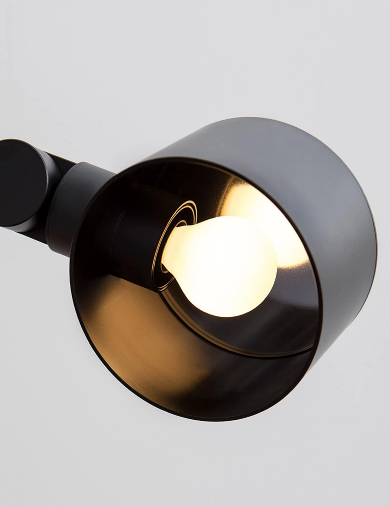 Lulu And Georgia Tala Porcelain I 3W LED Bulb (Set Of 2) 5 Lulu And Georgia Tala Porcelain I 3W LED Bulb (Set Of 2)