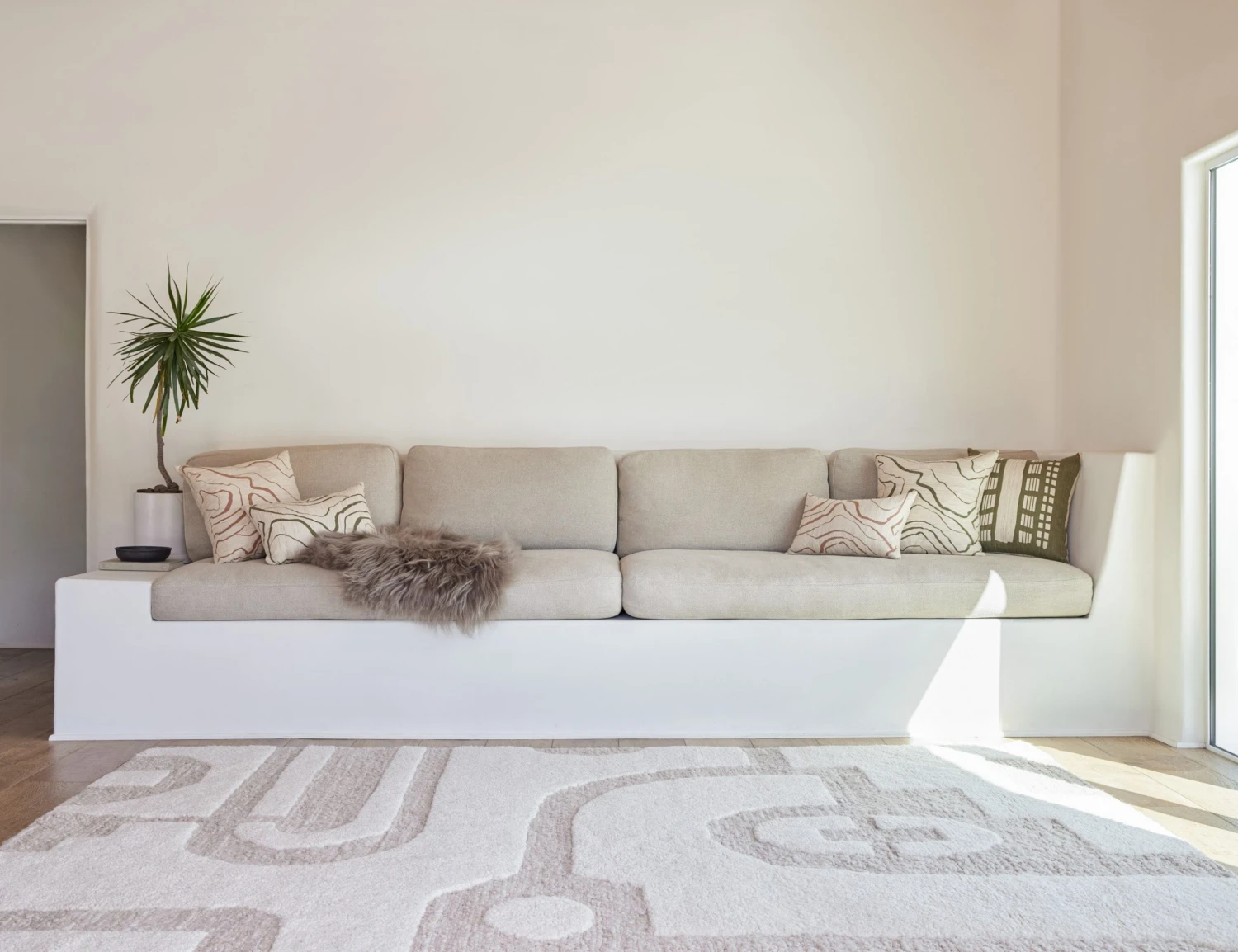 Lulu And Georgia Oasis Rug By Élan Byrd 7 Lulu And Georgia Oasis Rug By Élan Byrd